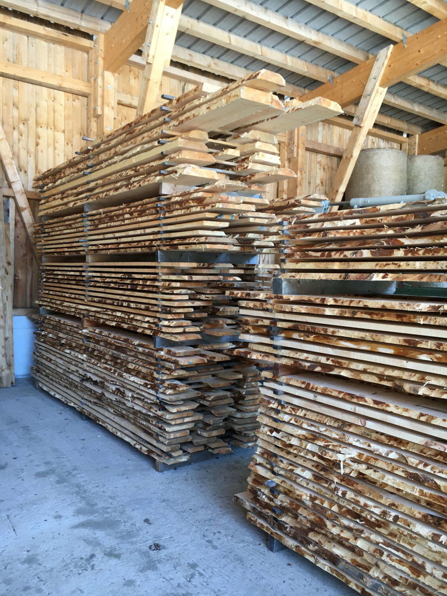 Materialien der WMS Holzhandwerk OG